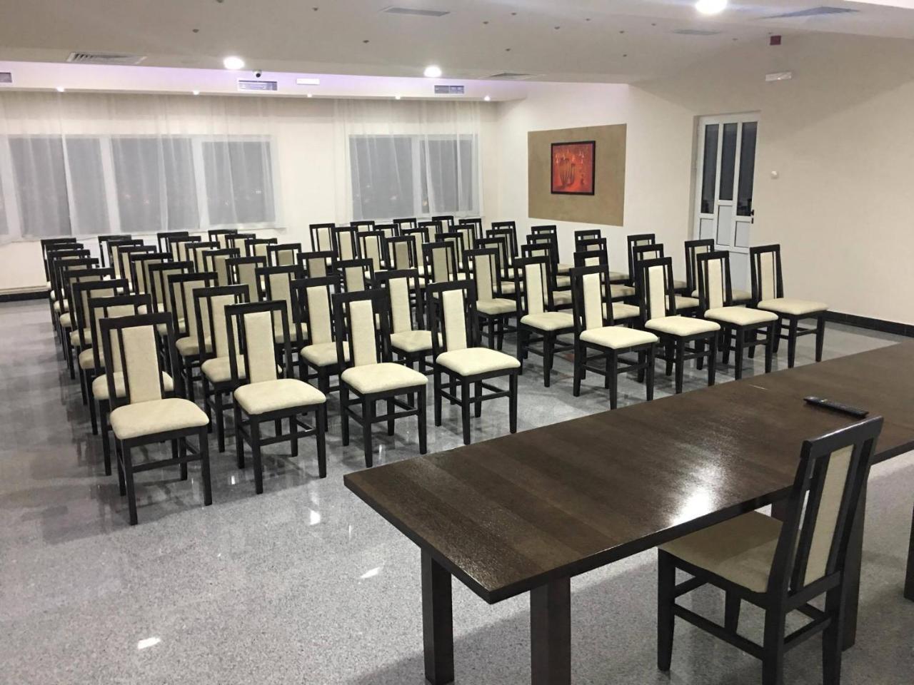 Hotel Odmaraliste Vidik Lazarevac Esterno foto