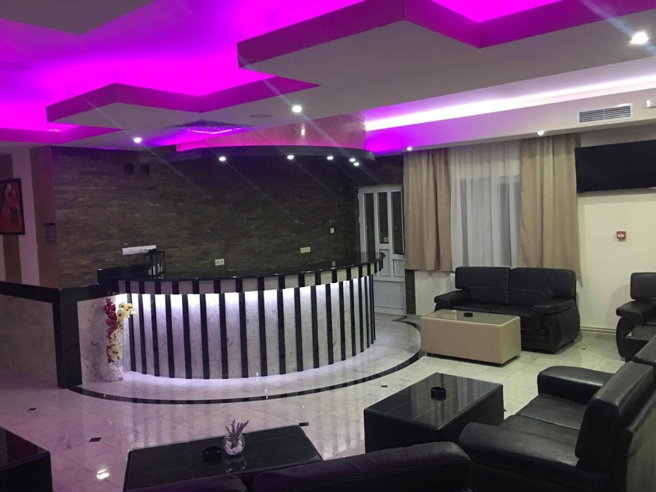 Hotel Odmaraliste Vidik Lazarevac Esterno foto