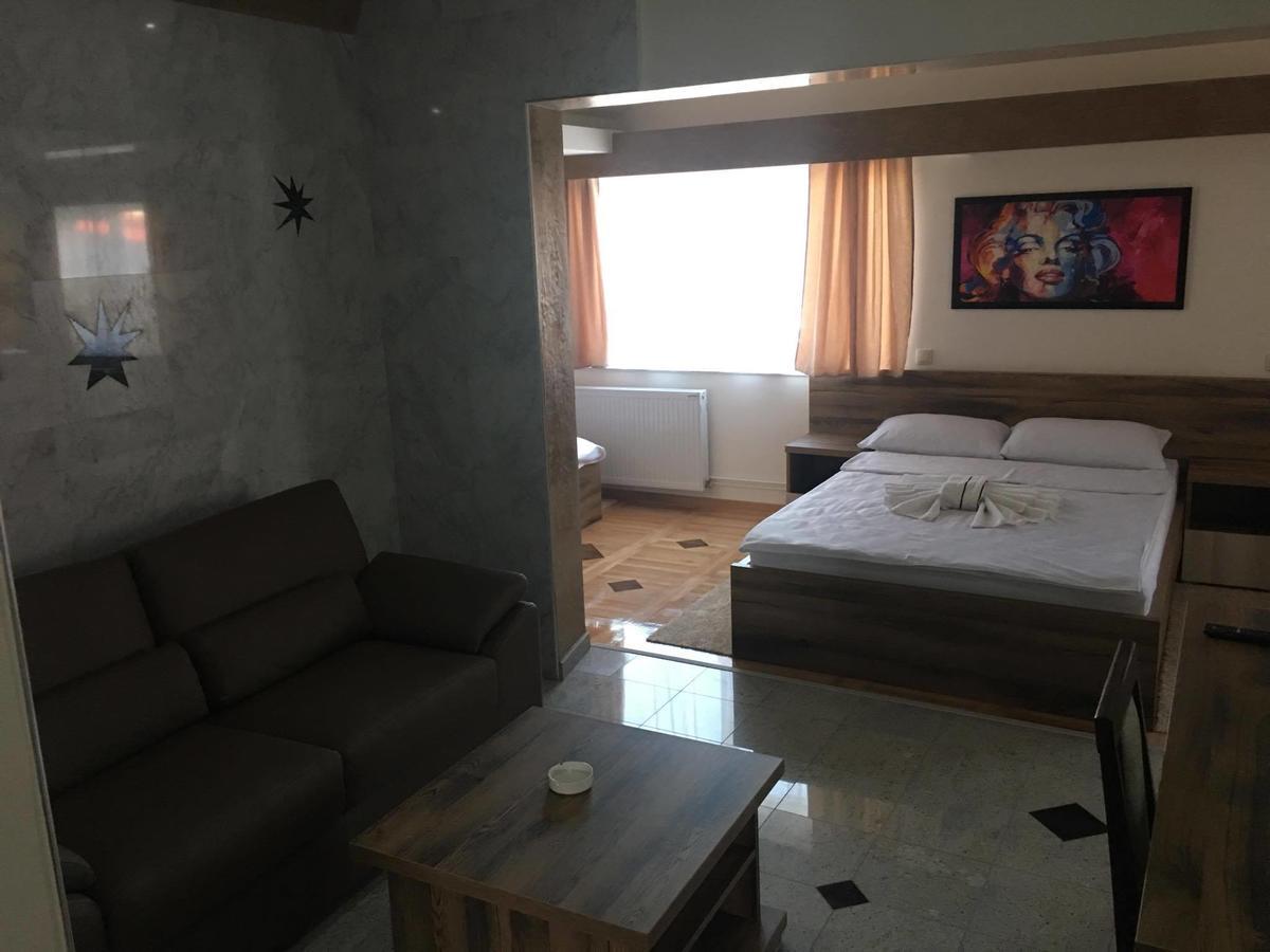 Hotel Odmaraliste Vidik Lazarevac Esterno foto